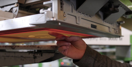 [VIDEO] Off Contact on a ROQ Automatic Press  | Screenprinting.com